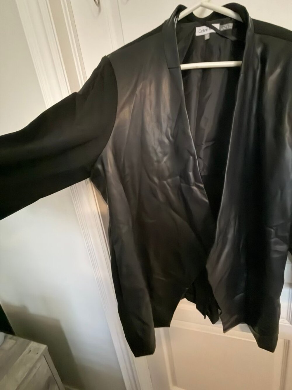 Blazer - Picture 3 of 3